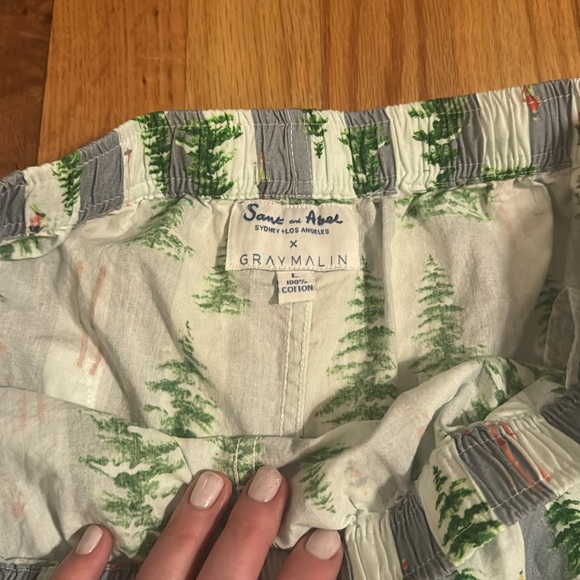 Gray Malin x Sant and Abel Holiday Ski Snow Pajama Pants - Picture 3 of 6